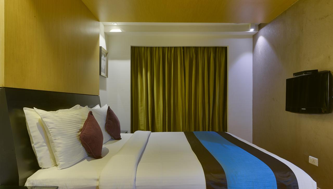 Office Space for Rent in Hotel Davanam Sarovar Portico Suites, Bangalore |  NoBroker Hotel Davanam Sarovar Portico Suites Commercial Rental Offices -  NOBROKER
